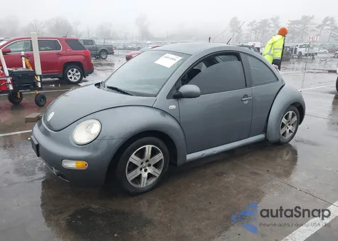 2002 Volkswagen New Beetle Gls из США, поврежденный, VIN 3VWCB21C22M461547